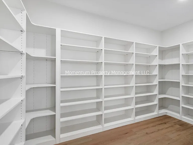 6401 S Richard Ave — Photo 9