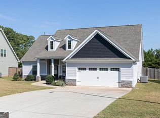 190 Brasstown Dr, Dallas, GA 30132