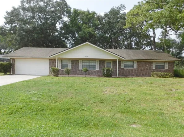 17308 Lynnette Dr, Lutz, FL 33549