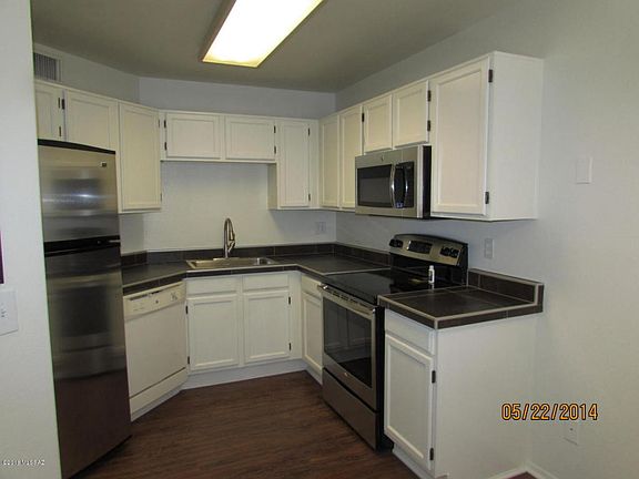 5th image of 6655 N Canyon Crest Dr