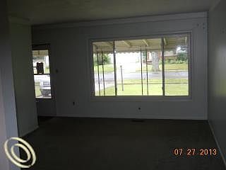 2nd image of 28571 Aberdeen St