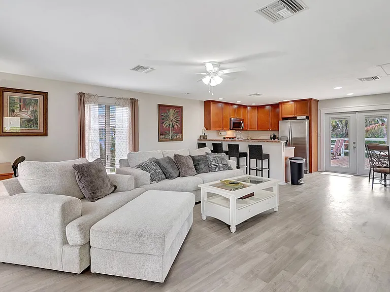 16360 N Oleander Dr — Photo 65