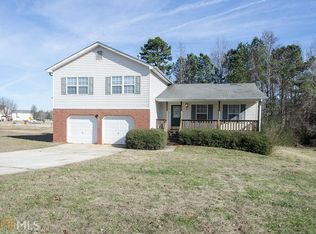 164 Solomon Dr, Ellenwood, GA 30294