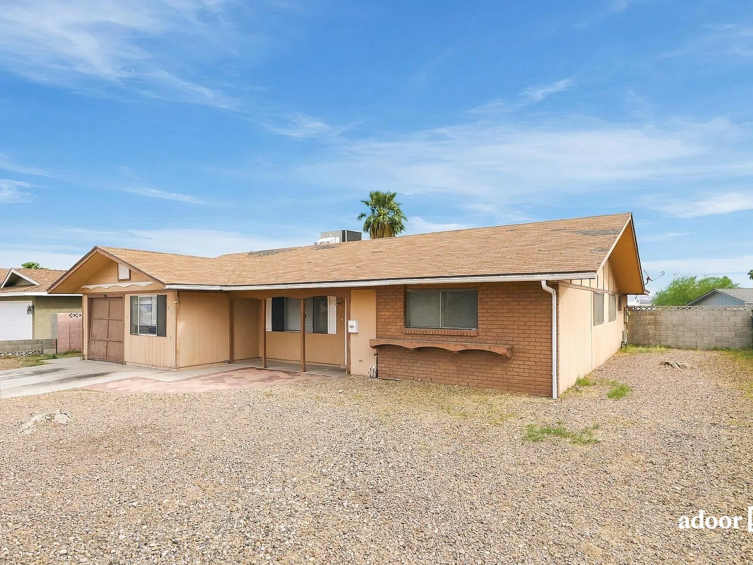 4 bed, 2.0 bath, 1850 sqft, $2,095 — Photo 2