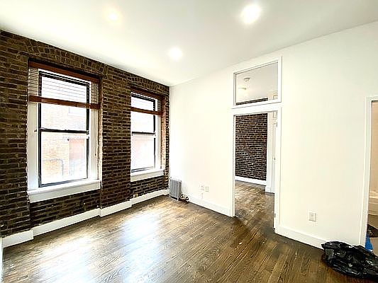 2nd image of 546 W 146th St APT 14