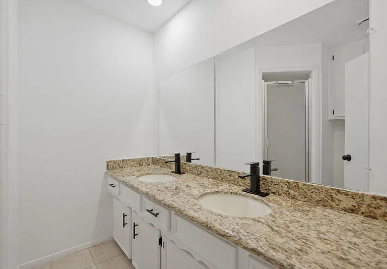 66 T Huxley Ln — Photo 20