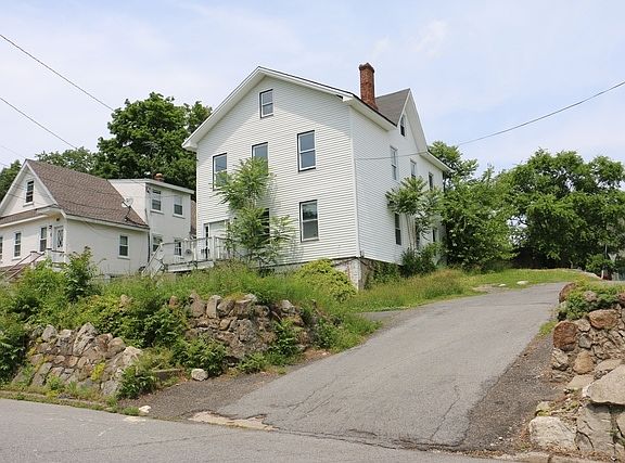2nd image of 9 Sweezy Ave