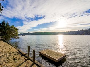 21305 Indianola Rd NE, Poulsbo, WA 98370