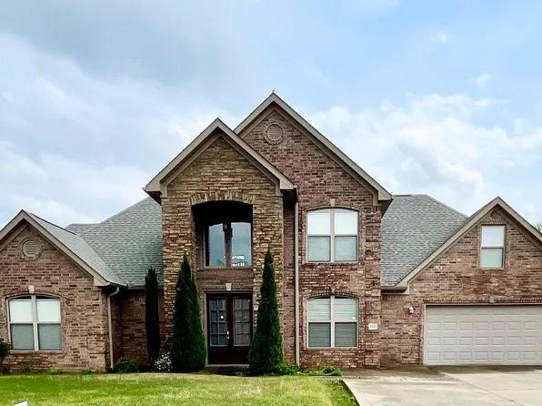 3200 Robbins Dr, Bryant, AR 72022