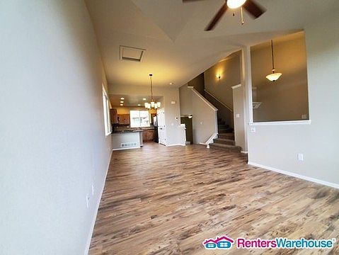 4th image of 937 Mt. Shavano Ave