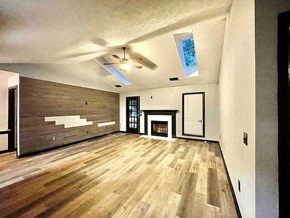 5th image of 2768 Loral Pines Dr