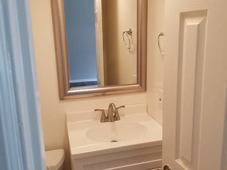 Half bath, downstairs