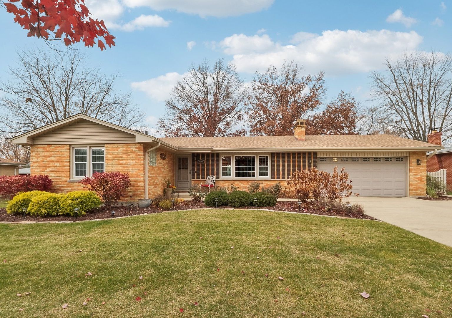 8648 W 145th St, Orland Park, IL 60462 | MLS #12522733 | Zillow