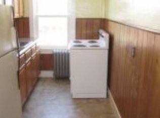 131 Broadway APT 5, Newport, RI 02840