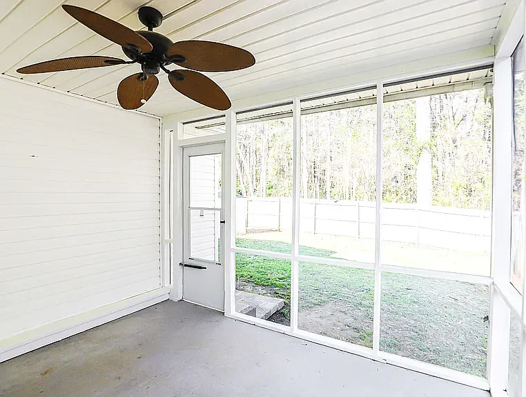 4531 Derryclare Ln — Photo 14