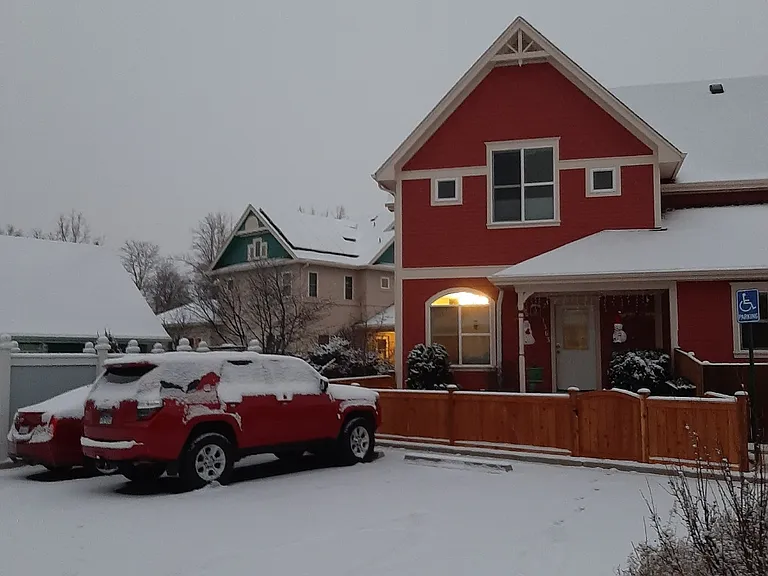 1363 Lindenwood Grv — Photo 2