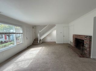 344 Harvest Ln, Santa Rosa, CA 95401
