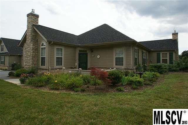 1st image of 809B Wynnshire Dr