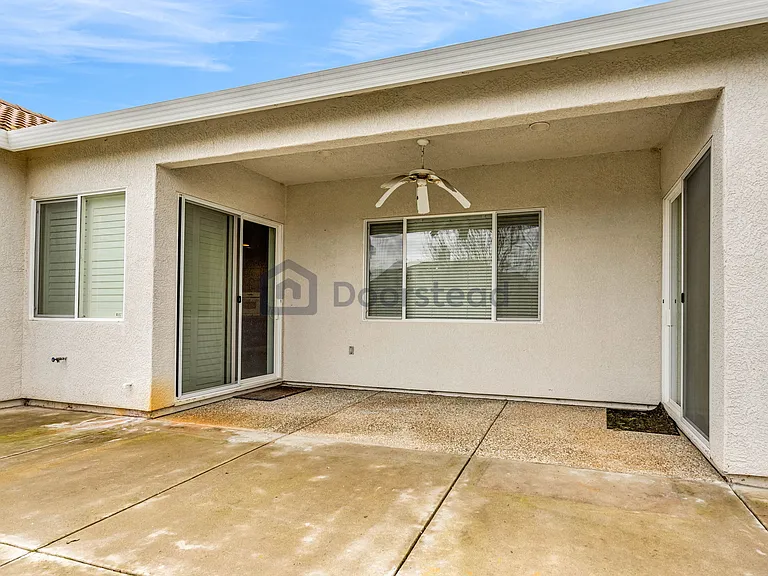 9713 Toscano Dr — Photo 32