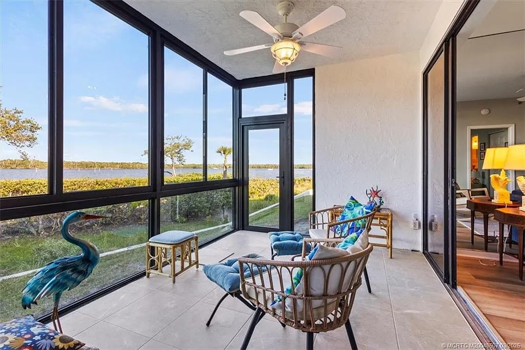 2 bed, 2.0 bath, 1135 sqft, $3,000 — Photo 1