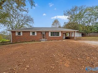 19201 Upper Fort Hampton Rd, Elkmont, AL 35620