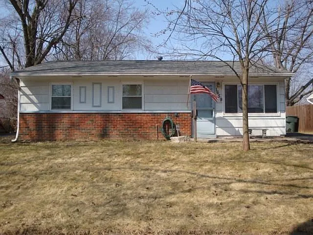 1659 Clyde Pl photo 1