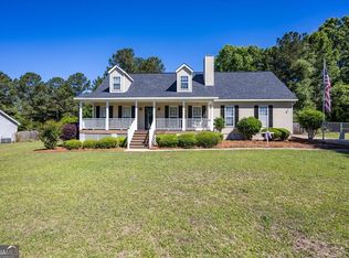 129 Royal Ln, Gray, GA 31032