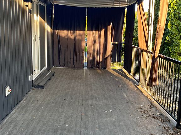 5th image of 1840 160th St #235