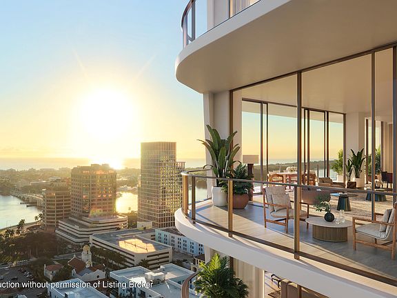 4th image of 400 Hibiscus St #1105