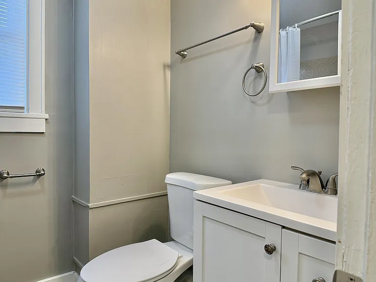 262 S Pearl St #3 — Photo 23