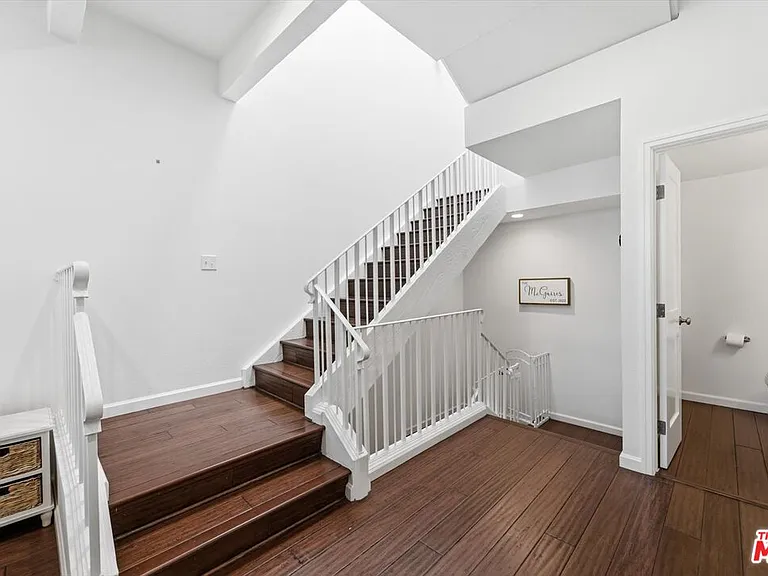 1544 Michael Ln — Photo 15