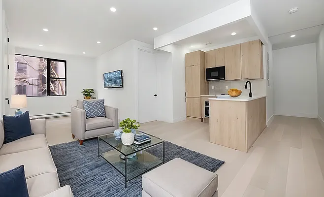 Rented by REAL New York | media 5