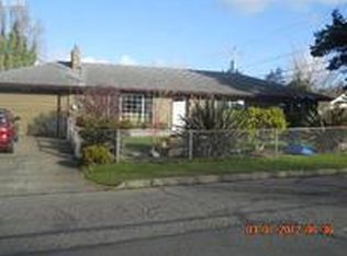 3375 Chester St, North Bend, OR 97459