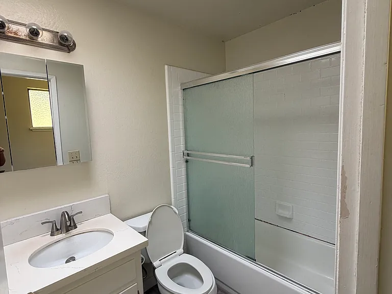 25 Lewis Ave #4 — Photo 19