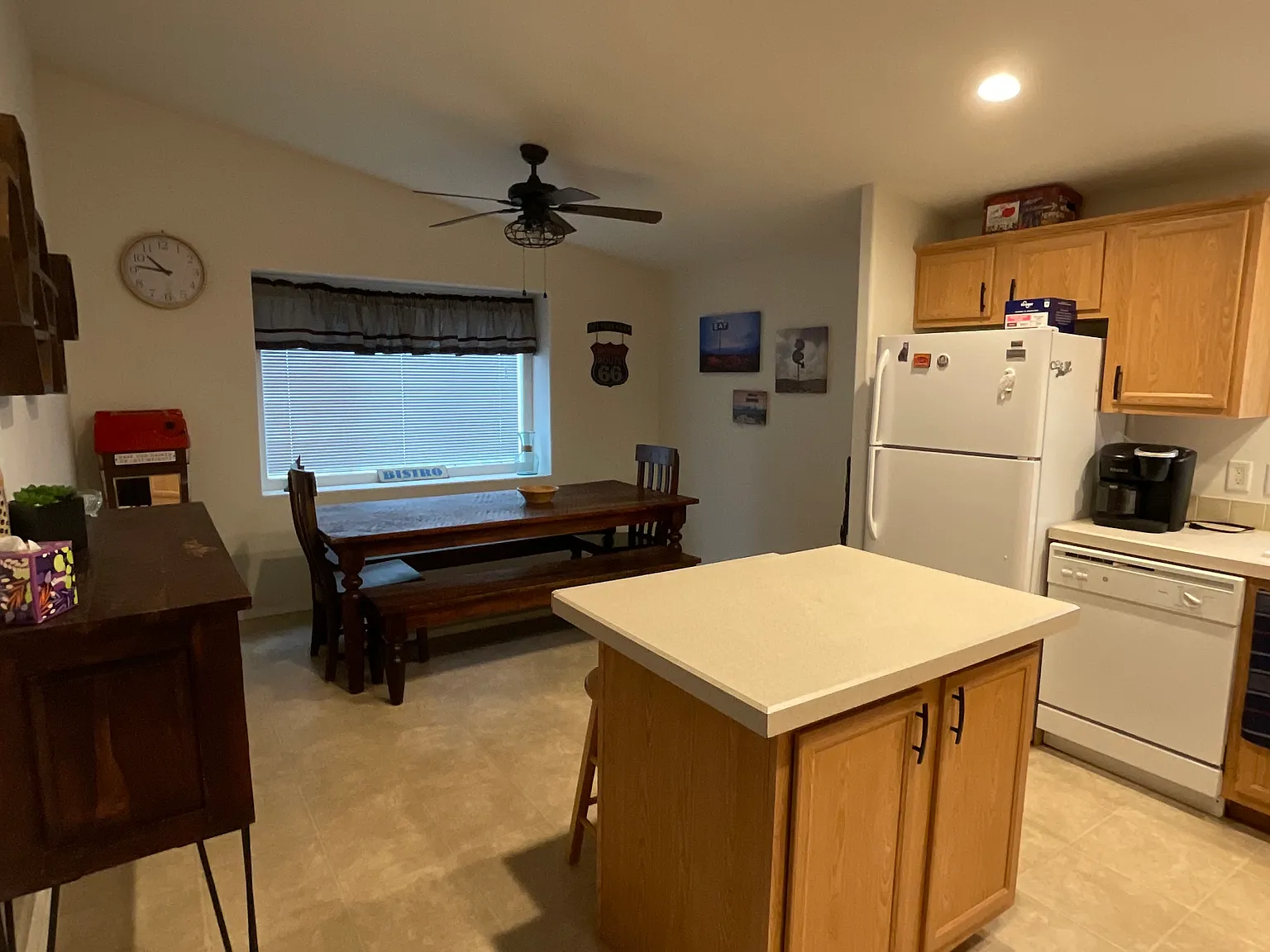 3 bed, 1325 sqft, $1,500 — Photo 4