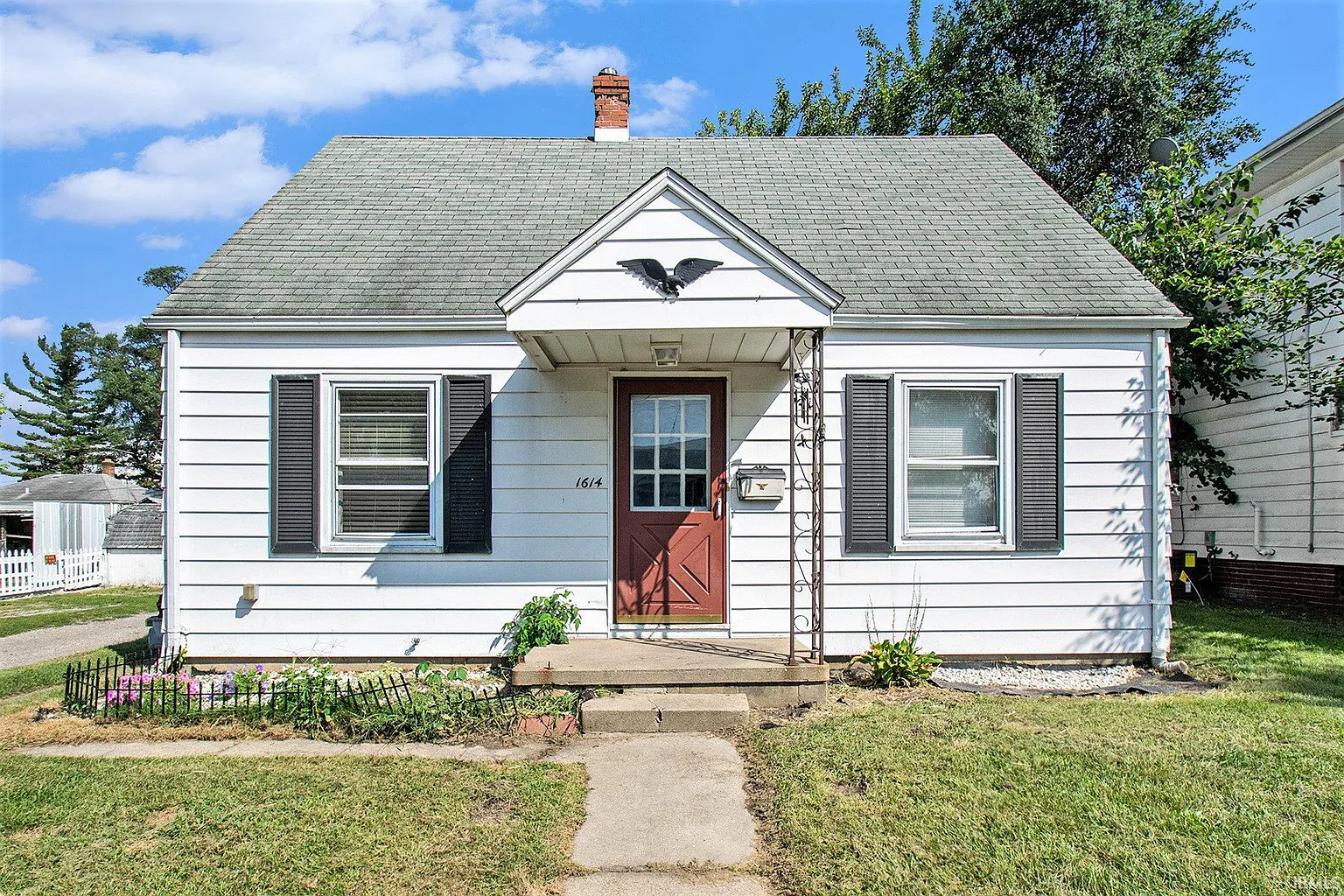 1614 Nash St photo 1
