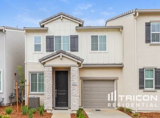2112 Comstock Ln, Lincoln, CA 95648