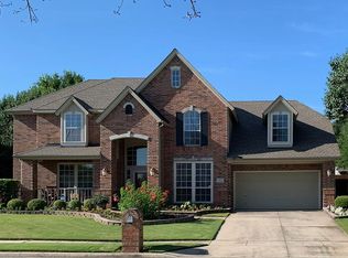 613 Crestbrook Dr, Flower Mound, TX 75028