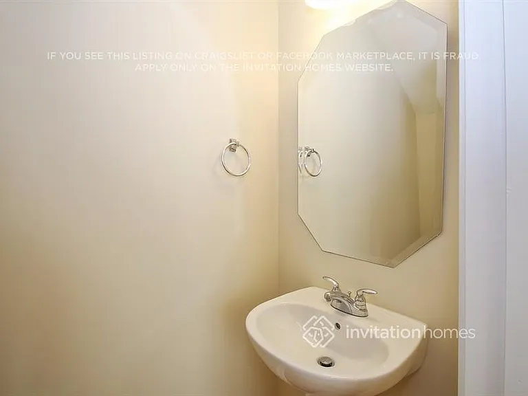 10006 Granite Trail Ln — Photo 17