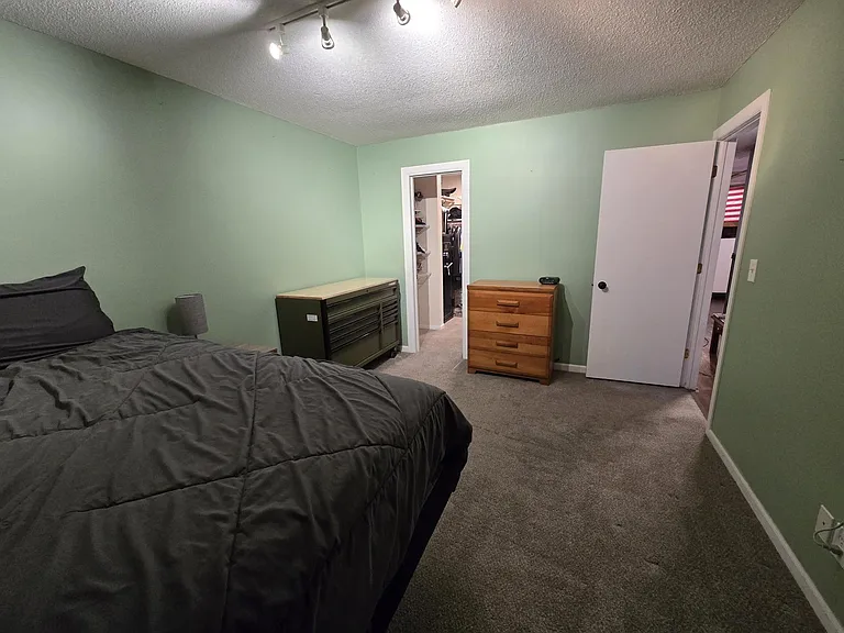 14342 Fairway Dr — Photo 6