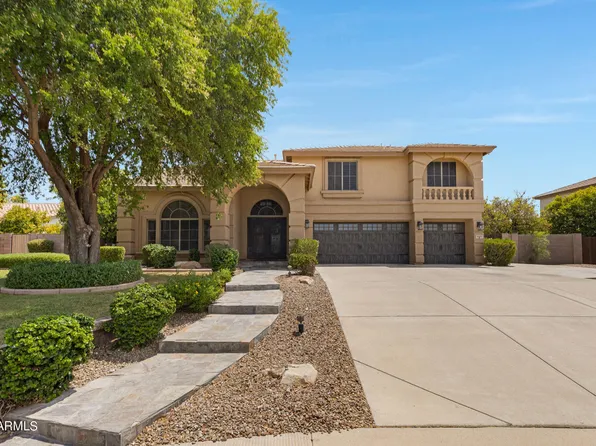 1061 N OMAHA Circle, Mesa, AZ 85205