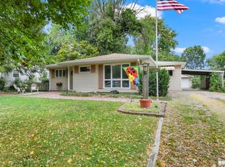 128 Circle Dr, Springfield, IL 62703