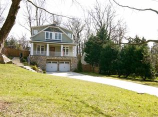 6220 Walhonding Rd, Bethesda, MD 20816