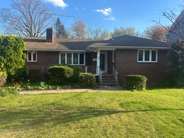 55 Morningside Rd, Colonia, NJ 07067