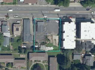 5842 E Burnside St, Portland, OR 97215