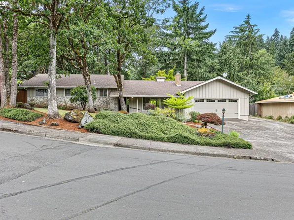 721 Foothill Dr, Eugene, OR 97405
