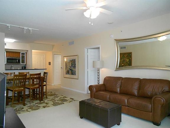 4th image of 625 Casa Loma Blvd Unit 303