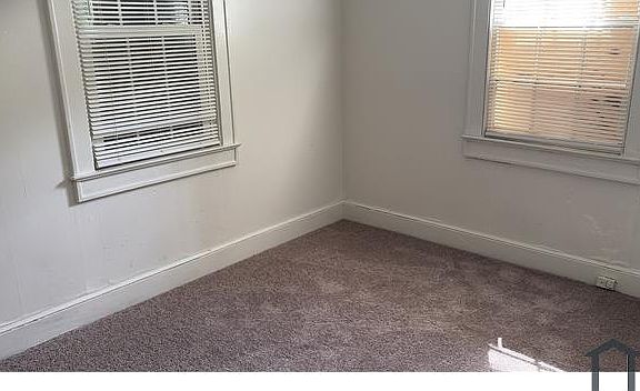 3rd image of 348 Pineneedle Rd