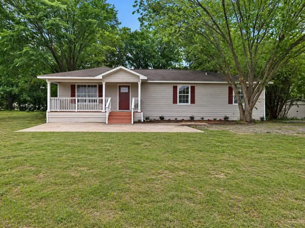 268 Tweedy Bird Ln, Whitewright, TX 75491