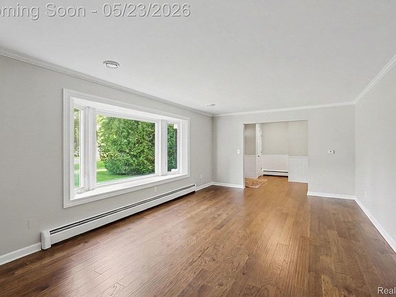 5th image of 10306 Oakhill Rd